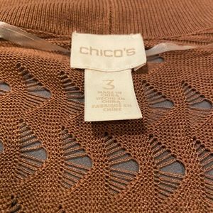 Gorgeous, light long sweater in a Chico’s size 3